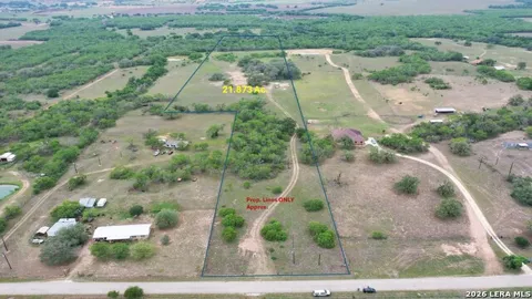 8933 County Road 401