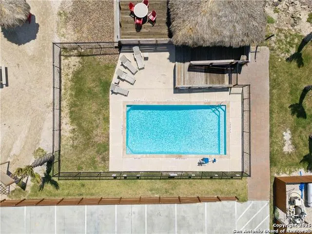 101 Caribbean Dr Unit 6 Corpus Christi, TX 78418