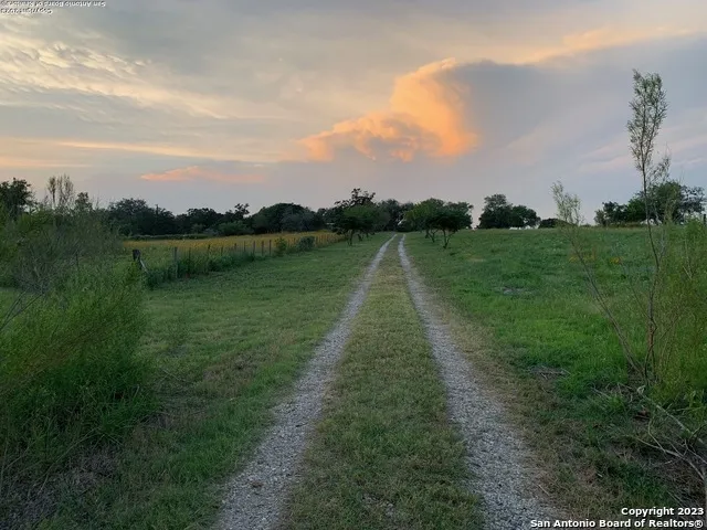 1248 PALO ALTO DR Von Ormy, TX 78073