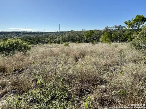 LOT 31 W CR 2801