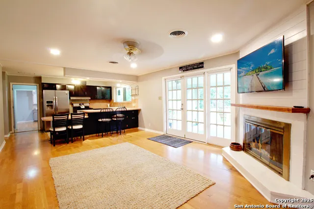 113 ADOBE DR Castle Hills, TX 78213