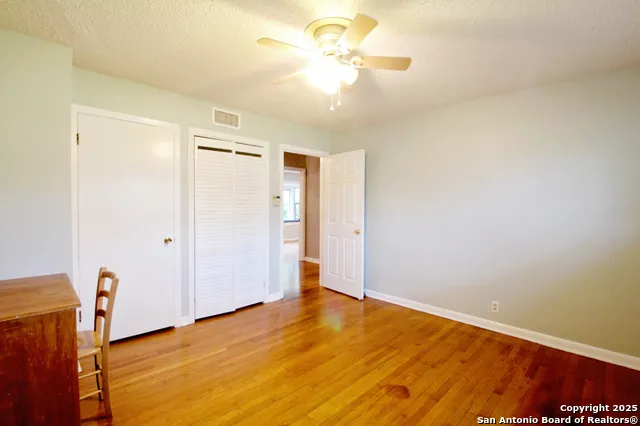 113 ADOBE DR Castle Hills, TX 78213