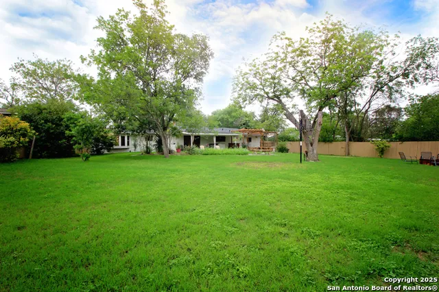 113 ADOBE DR Castle Hills, TX 78213