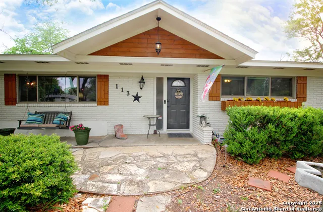 113 ADOBE DR Castle Hills, TX 78213