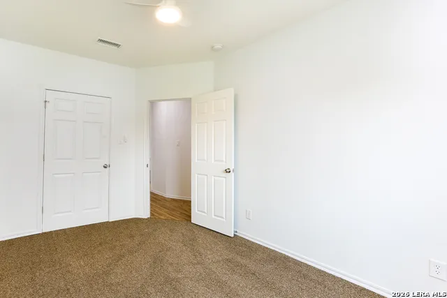 8611 Key Windy Way Unit 2 Converse, TX 78109