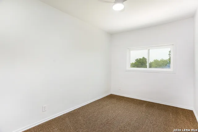 8611 Key Windy Way Unit 2 Converse, TX 78109