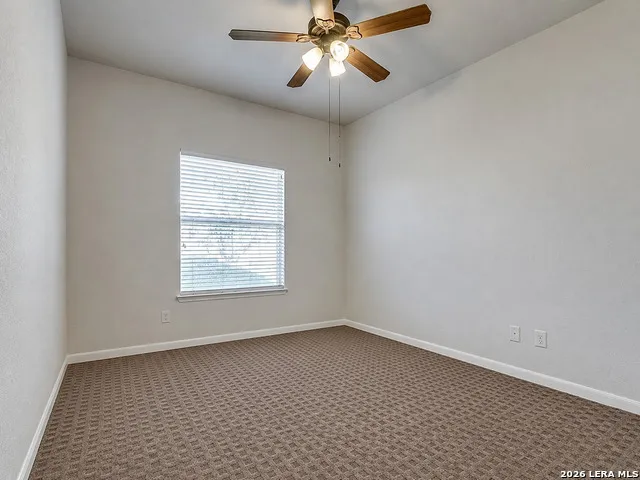 1271 E Common St New Braunfels, TX 78130