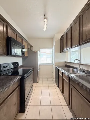 1271 E Common St New Braunfels, TX 78130