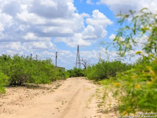 200-236 FM 3252 Carrizo Springs, TX 78836