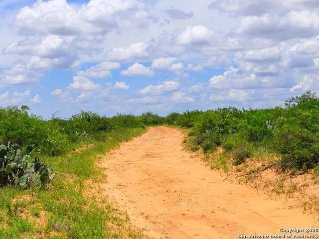 200-236 FM 3252 Carrizo Springs, TX 78836