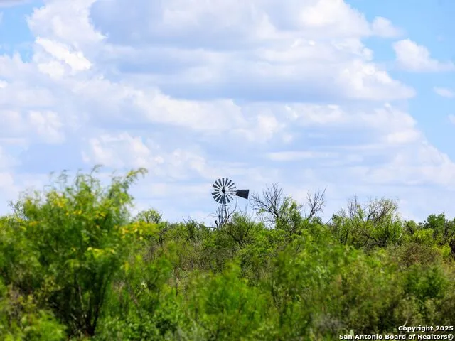 200-236 FM 3252 Carrizo Springs, TX 78836