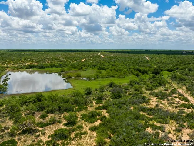 200-236 FM 3252 Carrizo Springs, TX 78836
