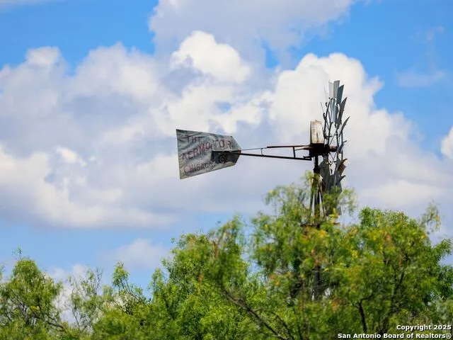 200-236 FM 3252 Carrizo Springs, TX 78836