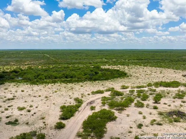 200-236 FM 3252 Carrizo Springs, TX 78836