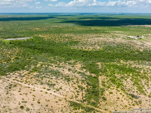 200-236 FM 3252 Carrizo Springs, TX 78836