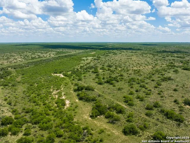 200-236 FM 3252 Carrizo Springs, TX 78836