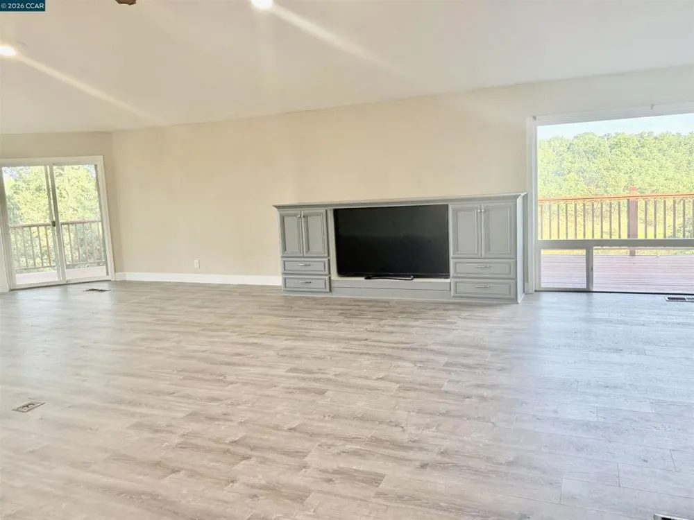 14630 Saints Croy RD Red Bluff, CA 96080