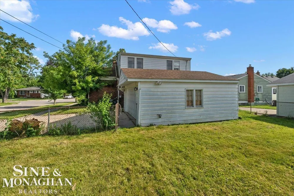 20602 Powers Street Dearborn Heights City, MI 48125