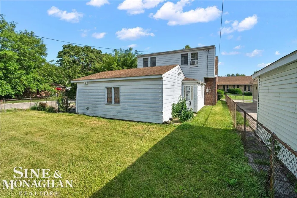 20602 Powers Street Dearborn Heights City, MI 48125