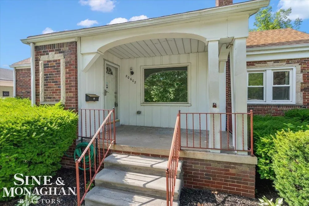 20602 Powers Street Dearborn Heights City, MI 48125