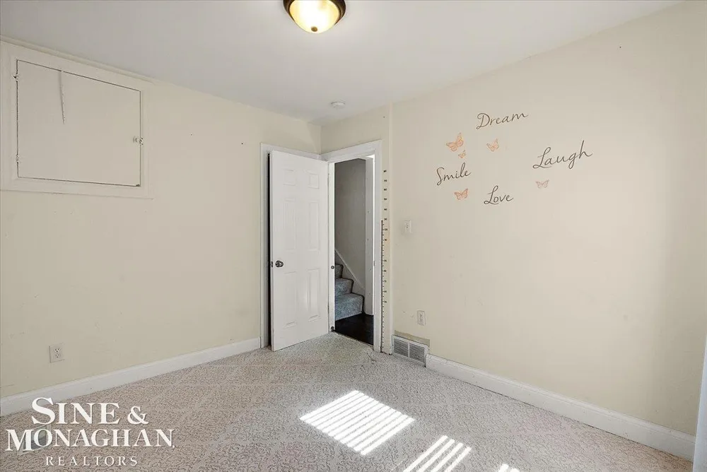 20602 Powers Street Dearborn Heights City, MI 48125