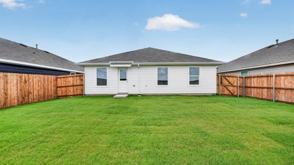 814 KING'S WAY Hillsboro, TX 76645