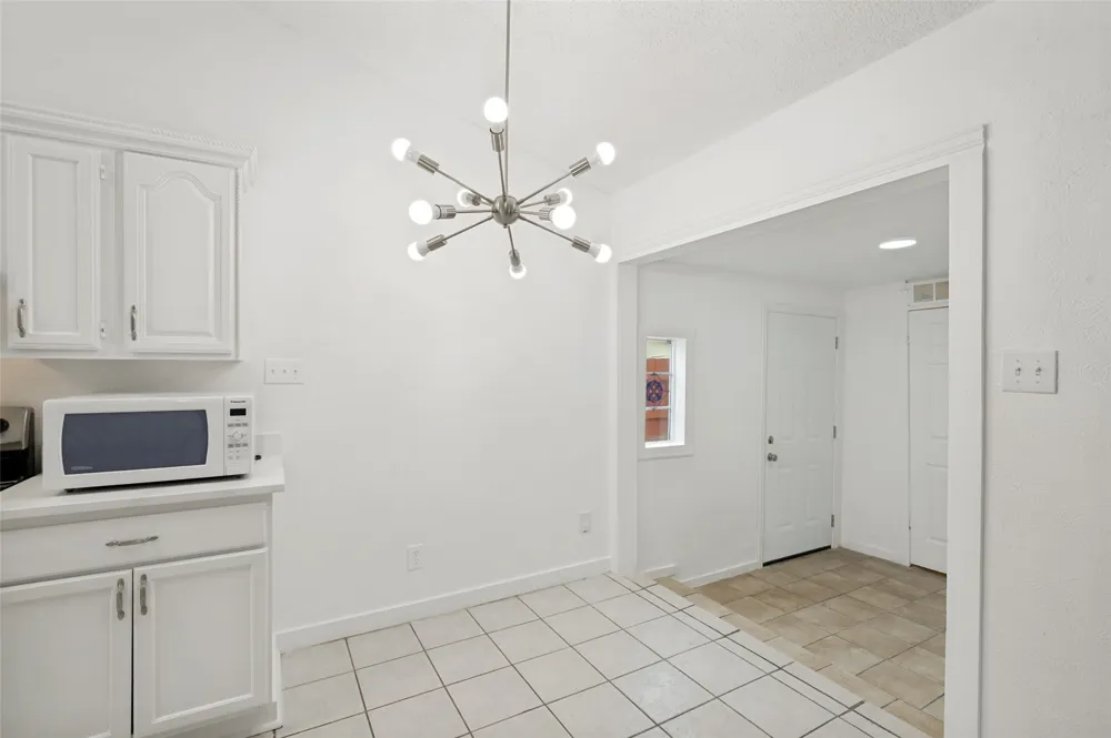 6028 Mcafee Drive The Colony, TX 75056
