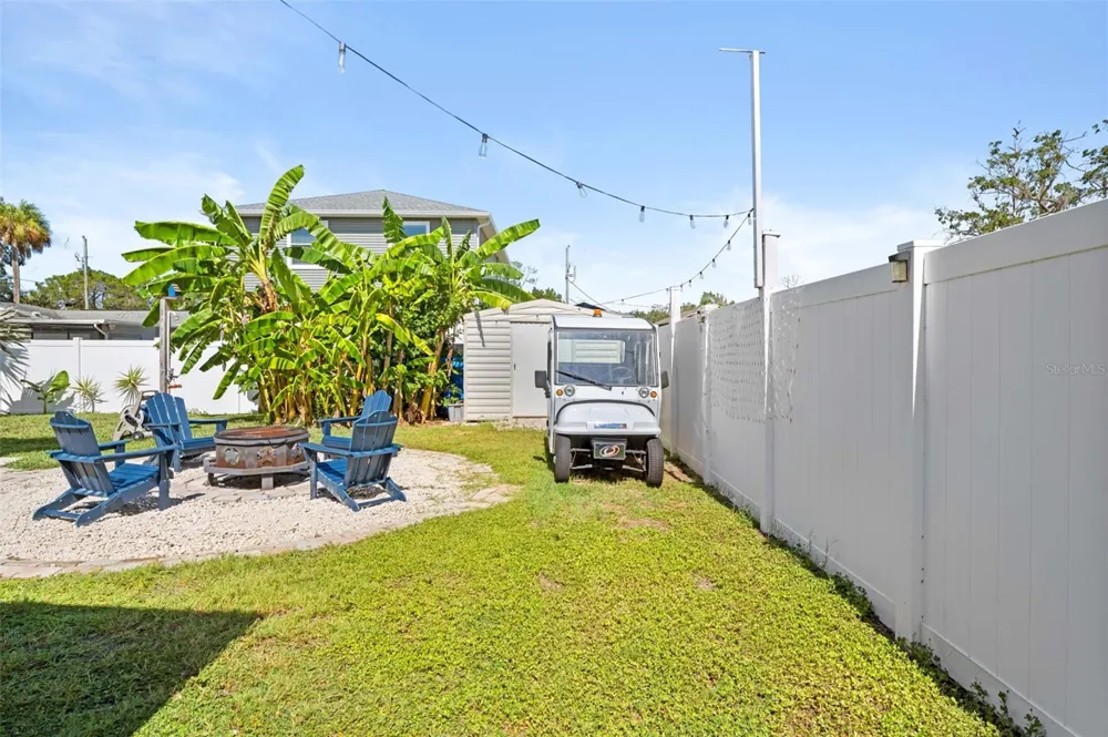 5041 MAPLEWOOD Hernando Beach, FL 34607