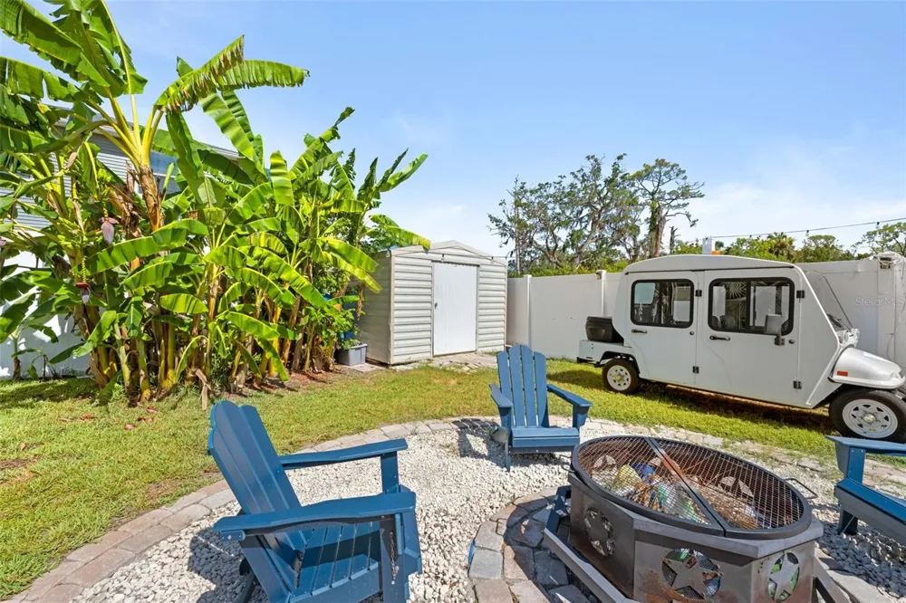 5041 MAPLEWOOD Hernando Beach, FL 34607