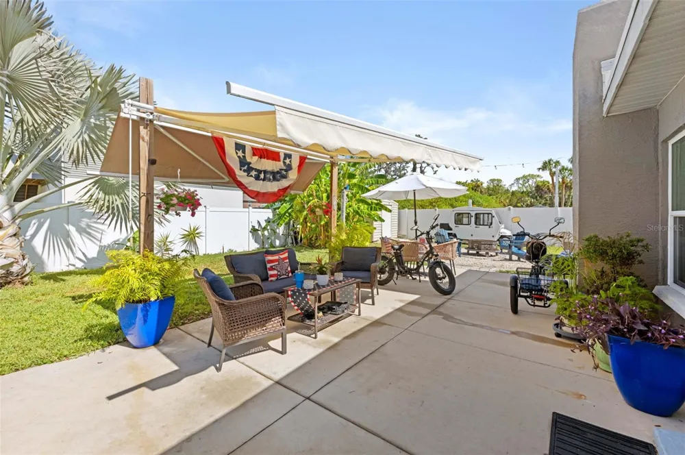 5041 MAPLEWOOD Hernando Beach, FL 34607