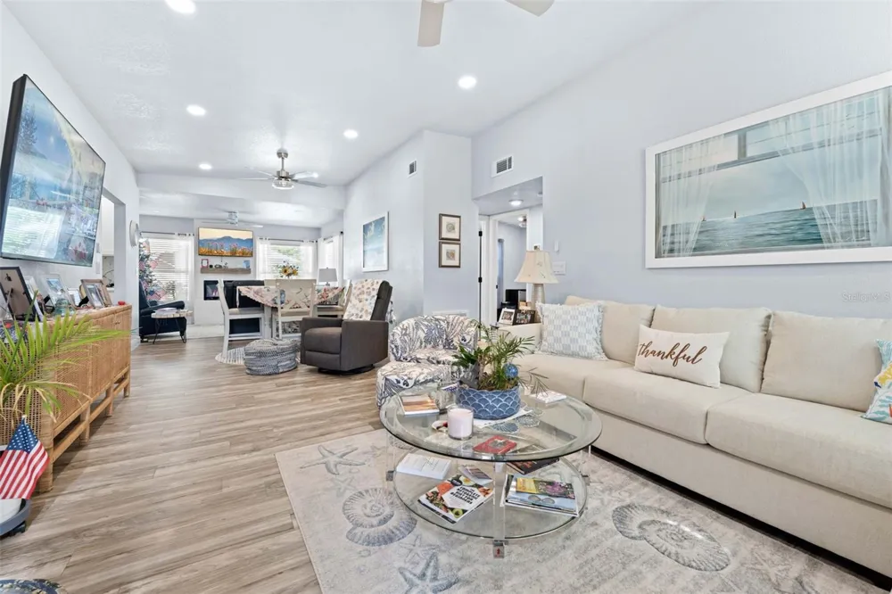 5041 MAPLEWOOD Hernando Beach, FL 34607