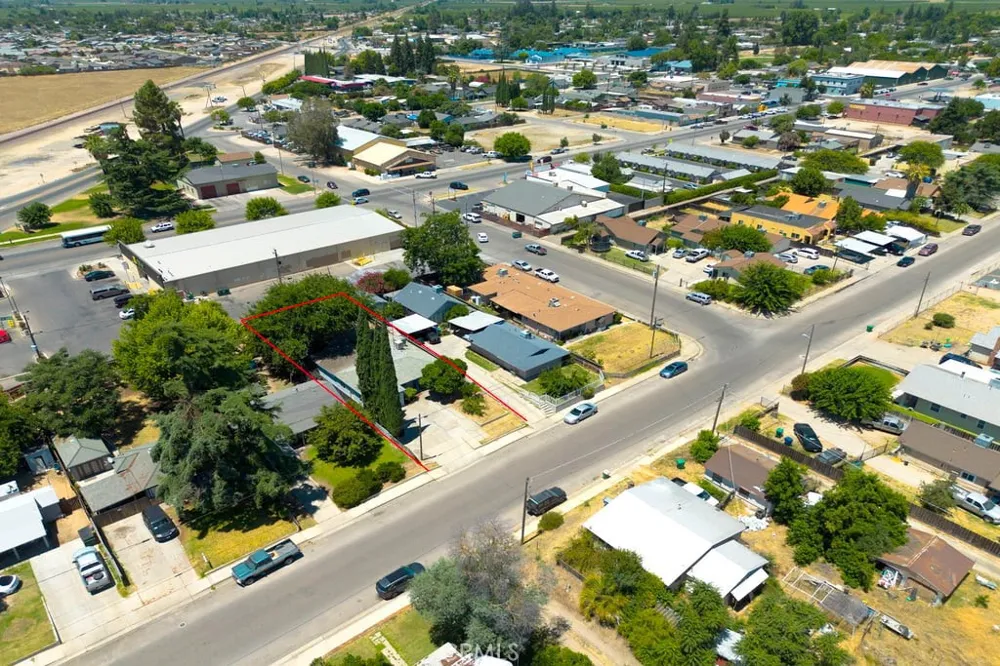 6807 Cottage Winton, CA 95388