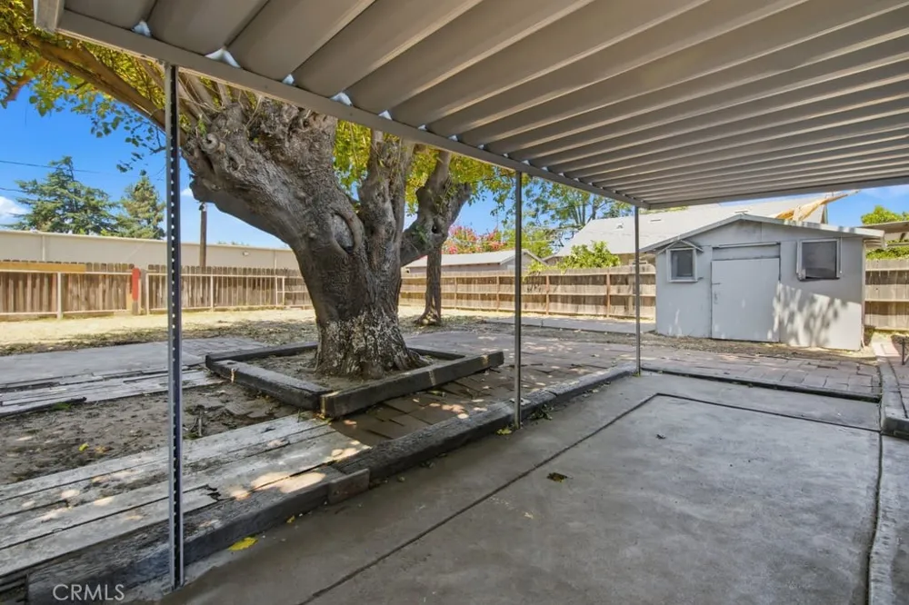 6807 Cottage Winton, CA 95388