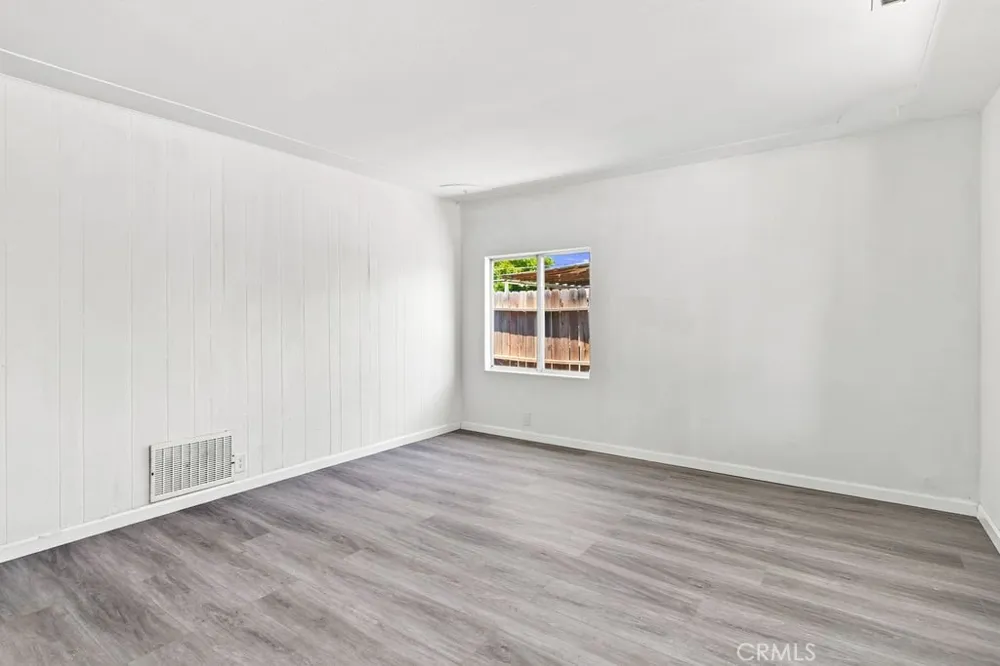 6807 Cottage Winton, CA 95388