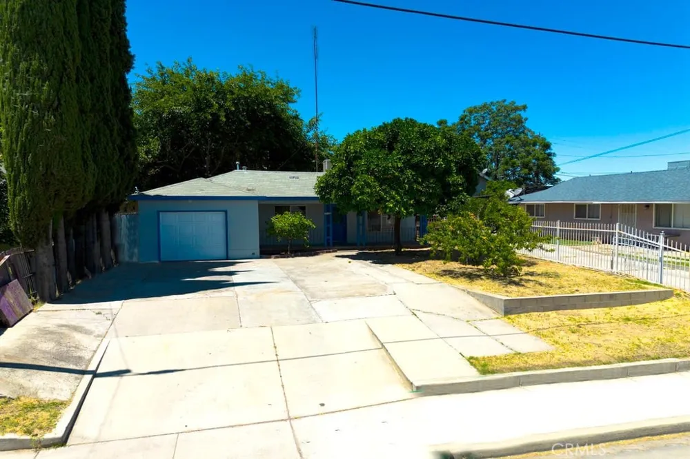 6807 Cottage Winton, CA 95388
