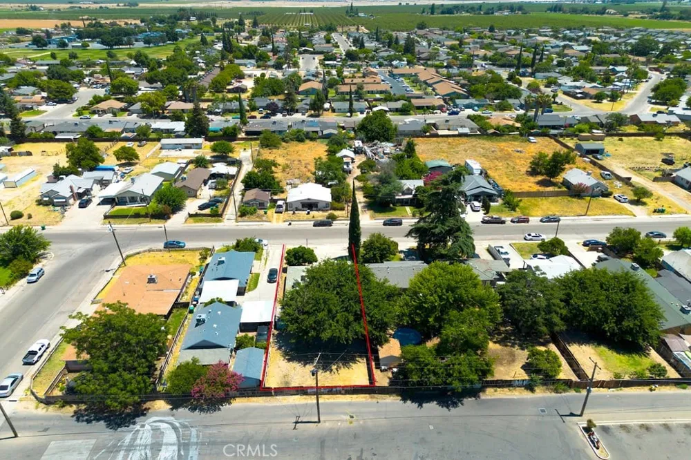 6807 Cottage Winton, CA 95388