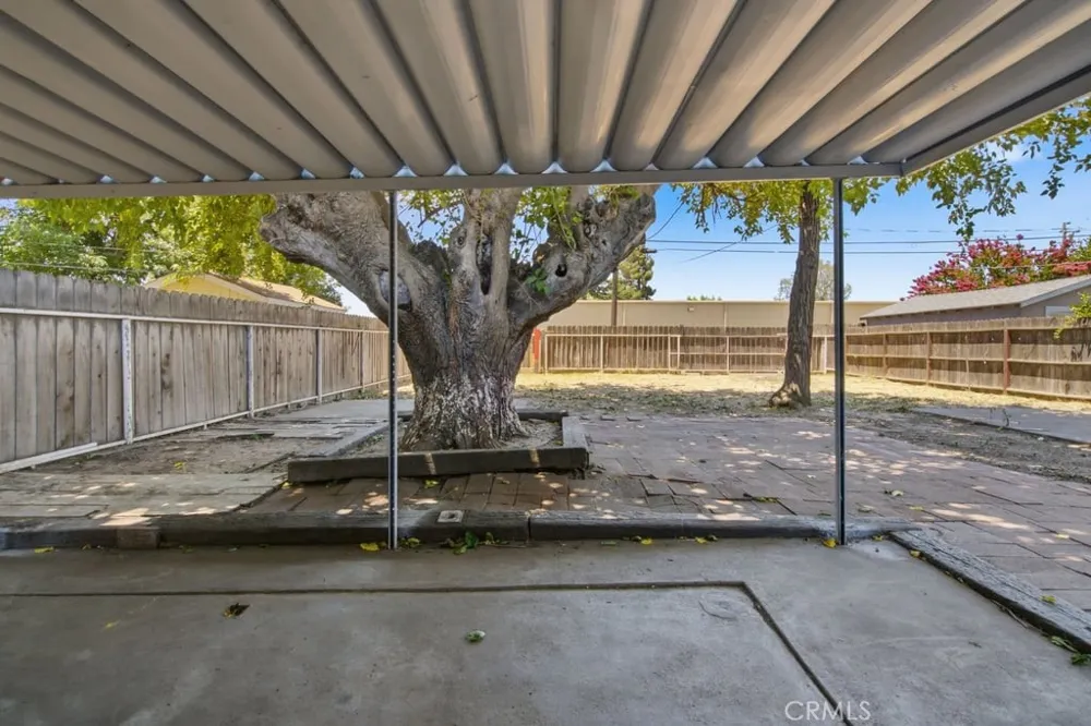 6807 Cottage Winton, CA 95388