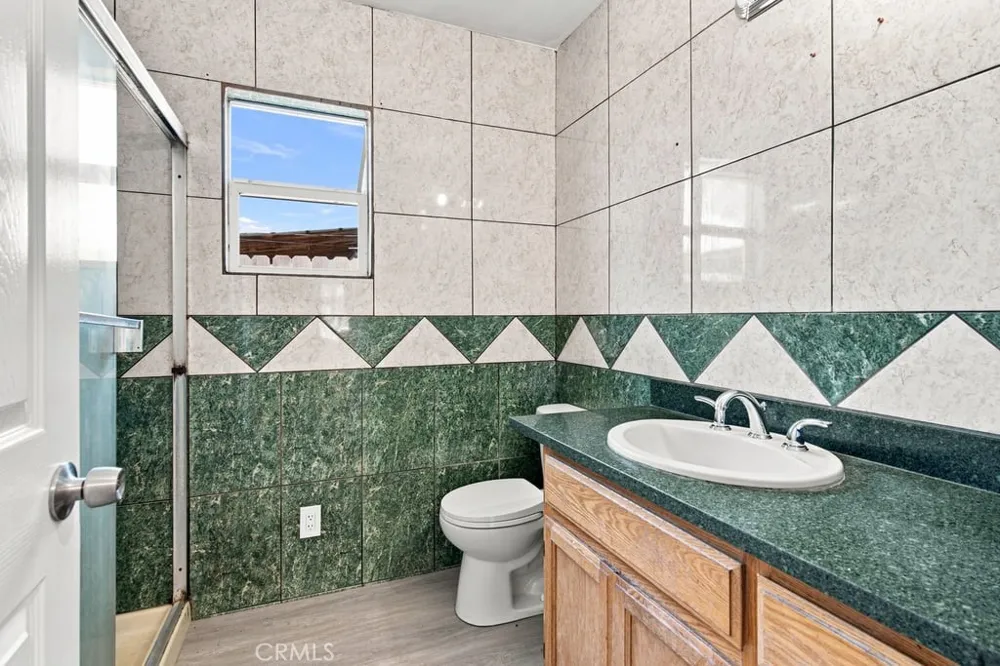 6807 Cottage Winton, CA 95388