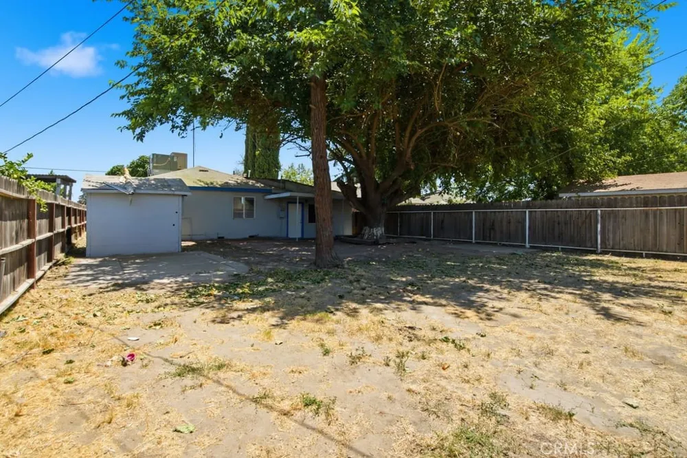 6807 Cottage Winton, CA 95388