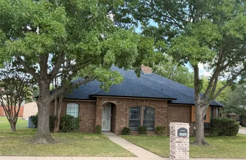 1712 Colonial Court