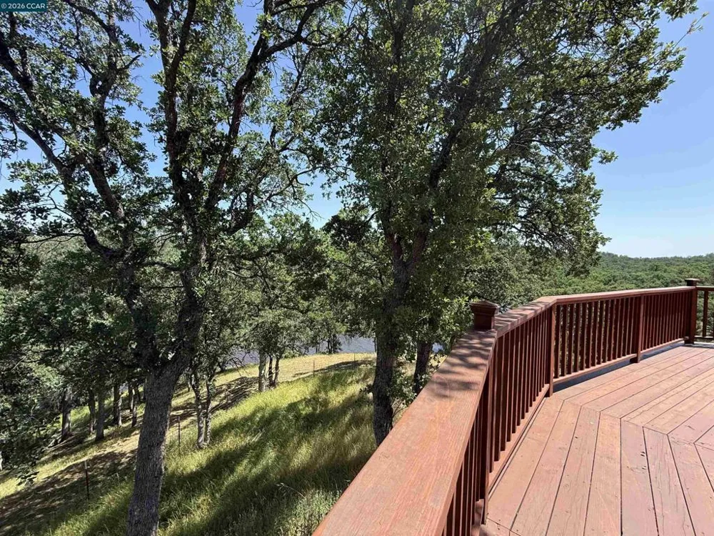 14630 Saint Croy Rd Red Bluff, CA 96080