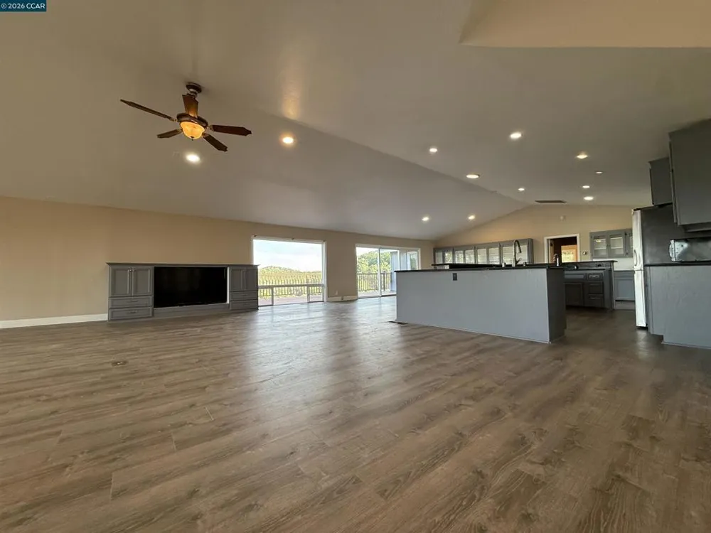 14630 Saint Croy Rd Red Bluff, CA 96080