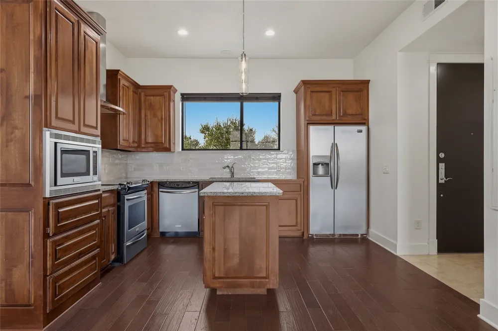 1101 Ivean Pearson Road #E203 Lago Vista, TX 78645
