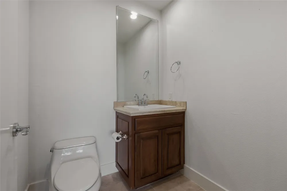 1101 Ivean Pearson Road #E203 Lago Vista, TX 78645