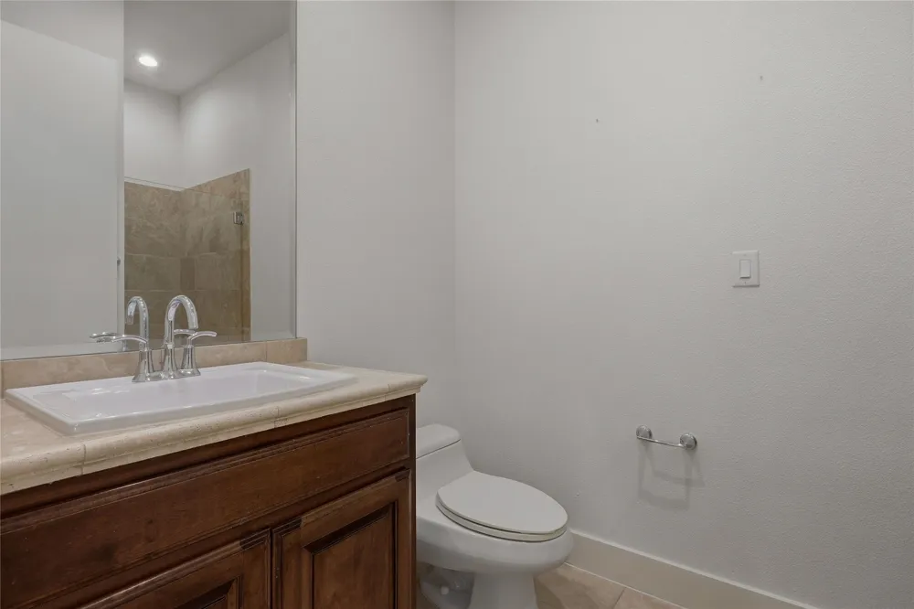 1101 Ivean Pearson Road #E203 Lago Vista, TX 78645
