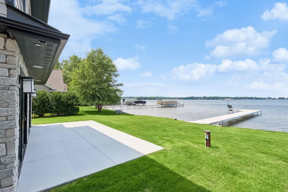 3800 Enchanted Lane Minnetrista, MN 55364