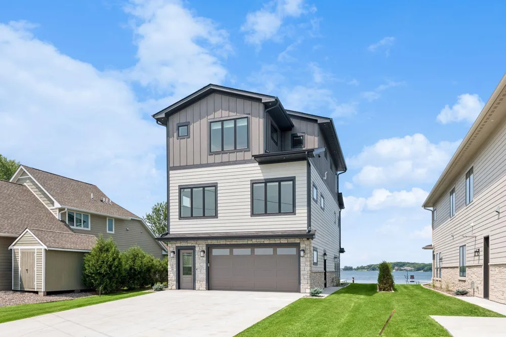 3800 Enchanted Lane Minnetrista, MN 55364