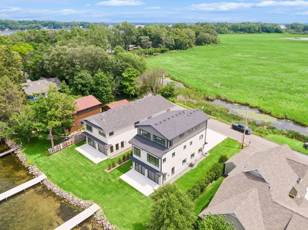 3800 Enchanted Lane Minnetrista, MN 55364