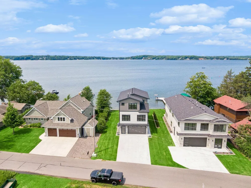 3800 Enchanted Lane Minnetrista, MN 55364