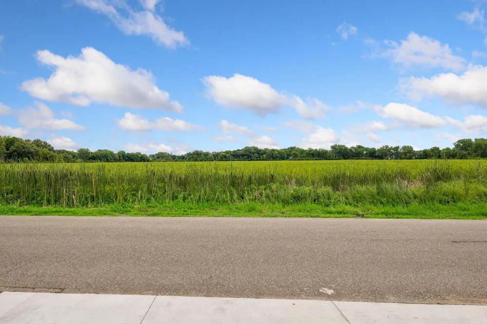 3800 Enchanted Lane Minnetrista, MN 55364
